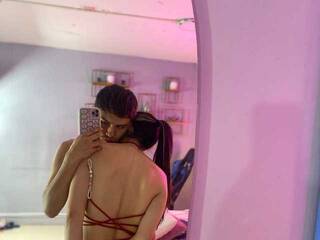 Erotyczny czat wideo secretvelvet-fx