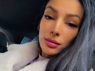 Erotyczny czat wideo Selenna