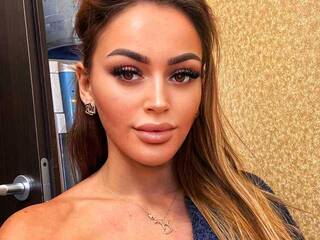 Erotyczny czat wideo Selinnoff