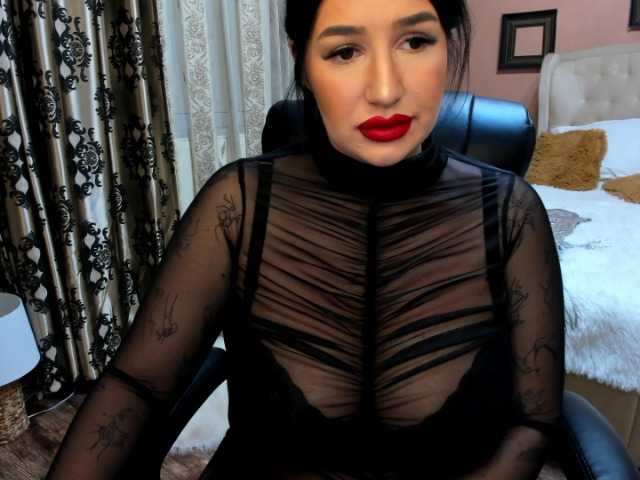 Zdjęcia SelmaAzmani flashes: boobs 150, ass 200, asshole 444, pussy 555, naked 5 min 1888, naked all night 4444. ask for more