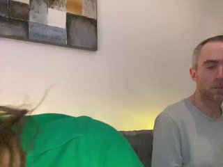 Erotyczny czat wideo Severiyug