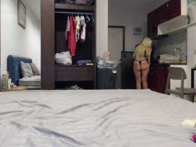 Zdjęcia Sex-Sex-Ass Lovense works from 2x tokensslap ass 5 tipgroup only and privateshow naked after @remain