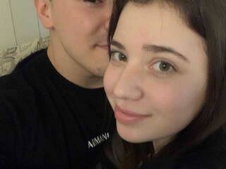 Erotyczny czat wideo Sex1overs