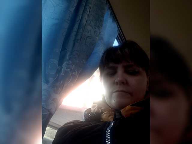 Zrzuty ekranu transmisji sexmarisha2