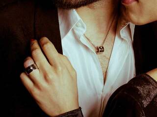 Erotyczny czat wideo SexparaF