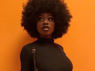 Erotyczny czat wideo Sexy-Aliyah