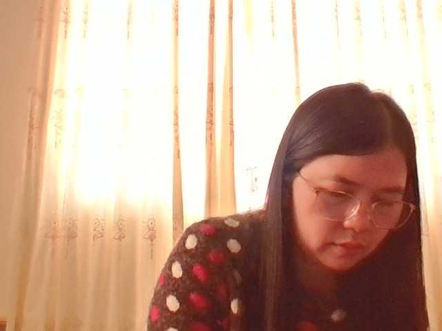 Zrzuty ekranu transmisji Sexy-sugerlove