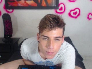 Zrzuty ekranu transmisji SEXYBLACKHOT4