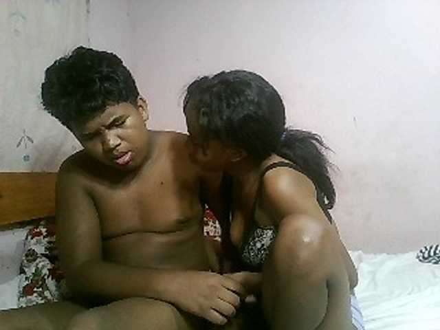 Zrzuty ekranu transmisji sexycouple32
