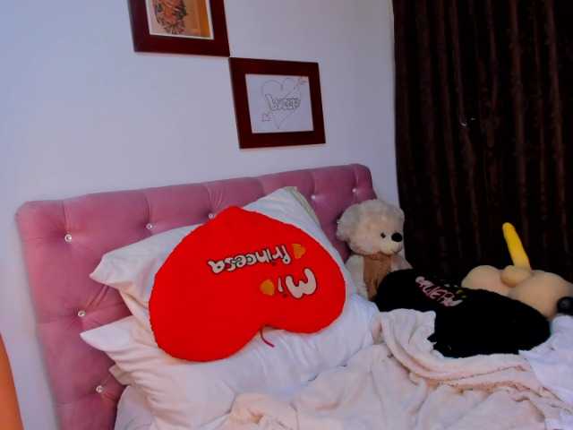 Zrzuty ekranu transmisji SexyDayanita