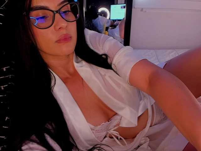 Zrzuty ekranu transmisji SexyDayanita