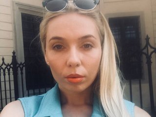 Erotyczny czat wideo SexyFoxy555