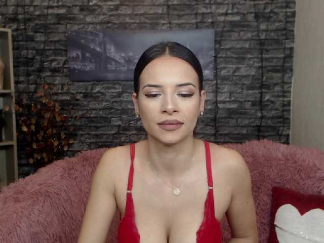 Zdjęcia SexyModel_kis i love welcome to me! flash boobs 60/ ass 50/ pussy 80/ doggy end twerk 90/ naked 150