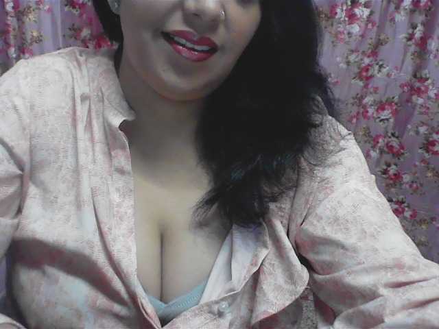 Zrzuty ekranu transmisji sexynancy123