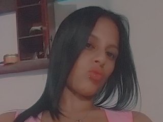 Erotyczny czat wideo sexynicole19