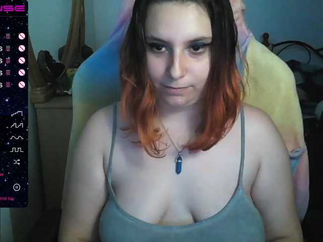 Zdjęcia SexyNuxiria Undress me, cum and chat! Give me pleasure with your tokens! Cumming show with wand and hand in 1 tip 200 tks #submissive #chubby #toys #domi #cute #animelover #goddess