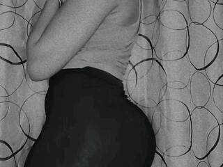 Erotyczny czat wideo SexyPesh