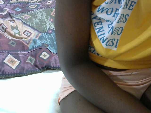 Zrzuty ekranu transmisji Sexyvilliet