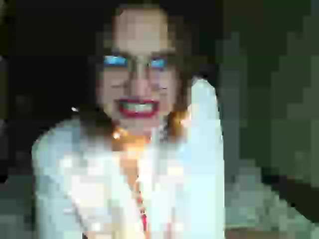 Zrzuty ekranu transmisji SharonDreams