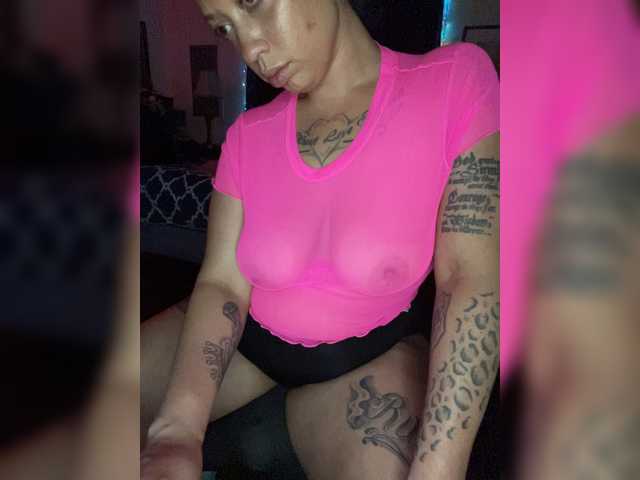 Zrzuty ekranu transmisji shawtyyredd