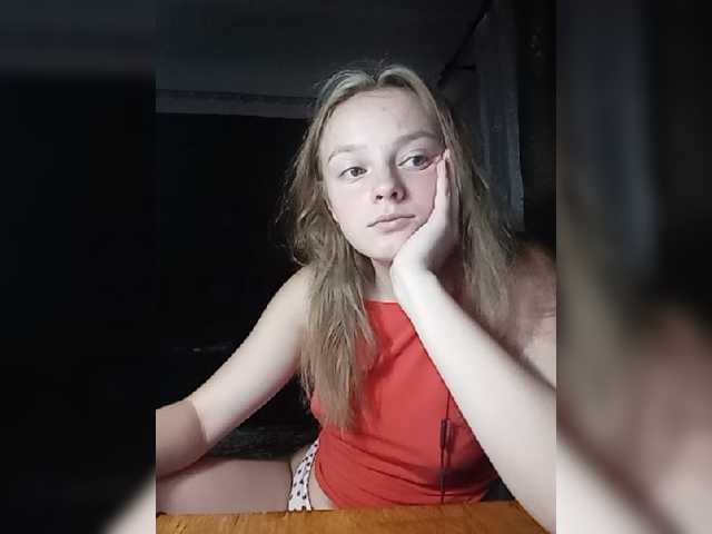 Zrzuty ekranu transmisji SheilaBenson