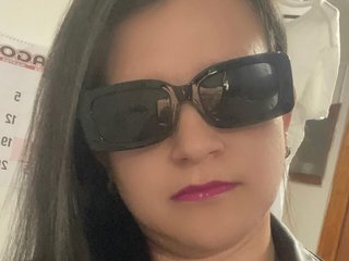 Erotyczny czat wideo Sherezadeangels