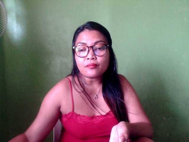 Zrzuty ekranu transmisji LADYDICKRIDER