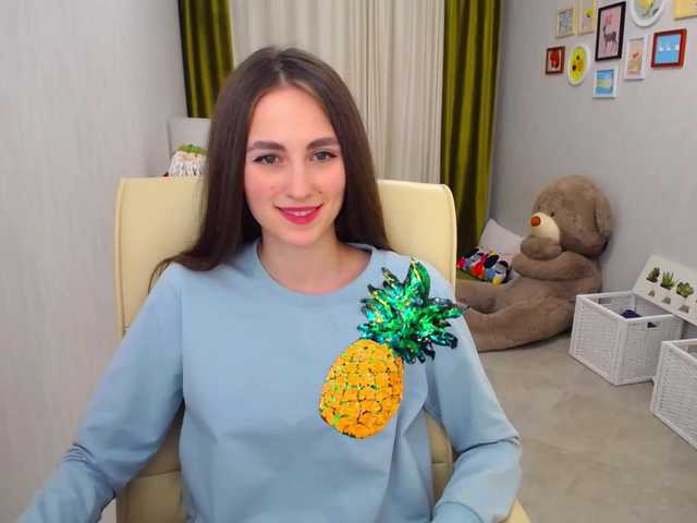 Zrzuty ekranu transmisji ShineWithMe