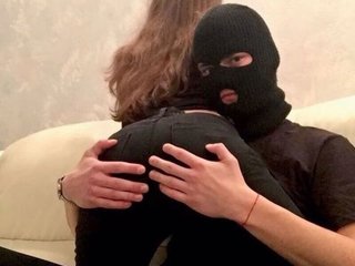 Erotyczny czat wideo ShowMaskGoOn