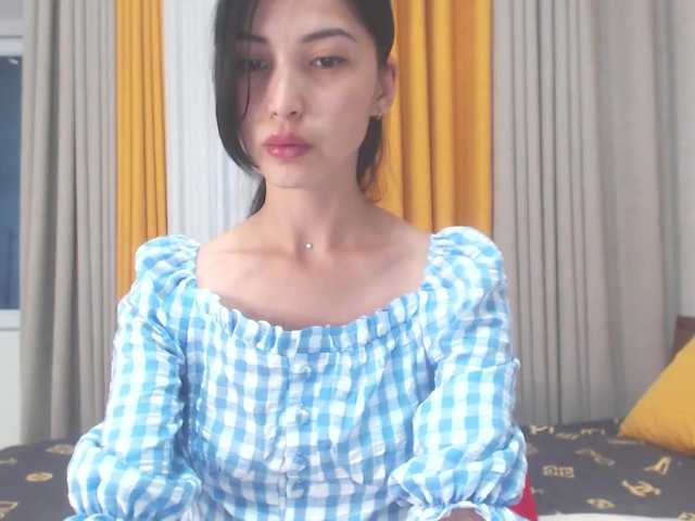 Zdjęcia ShowMGO Hello there, my name is Yuna, welcome to my room♥ #asian #mistress #anal #teen #dildo #lovense #tall #cute #yummy #sph #asmr #queen #naked