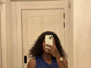 Erotyczny czat wideo ShySerena