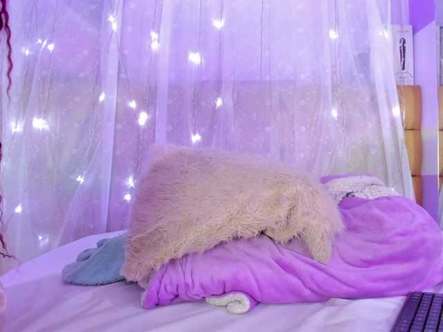 Zdjęcia Sia-37 Welcome to my room! I will make all your wishes come true