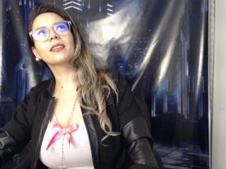 Zrzuty ekranu transmisji simonasexy28