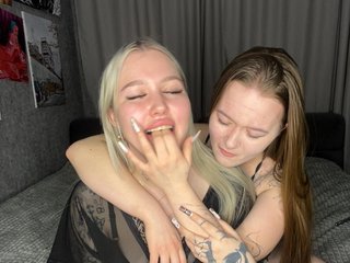 Erotyczny czat wideo DoollSin