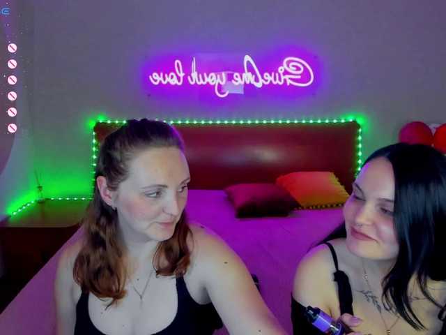 Zrzuty ekranu transmisji SixNipples