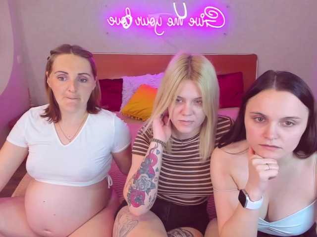 Zrzuty ekranu transmisji SixNipples