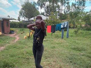 Erotyczny czat wideo Skinny-ebonny