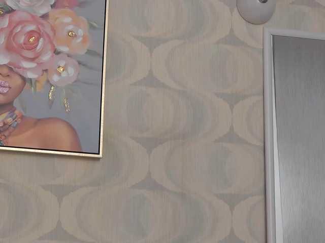Zrzuty ekranu transmisji SkinnyClassyC