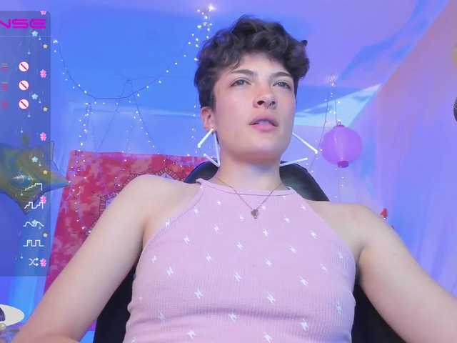 Zrzuty ekranu transmisji skinpeach
