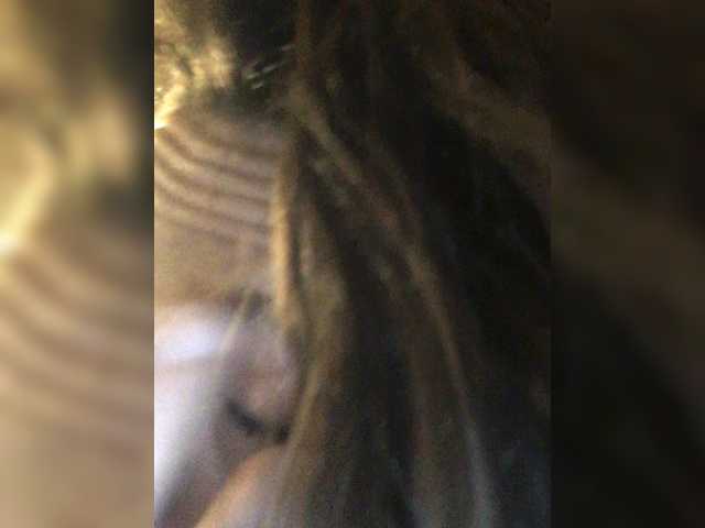 Zrzuty ekranu transmisji Slaytay01