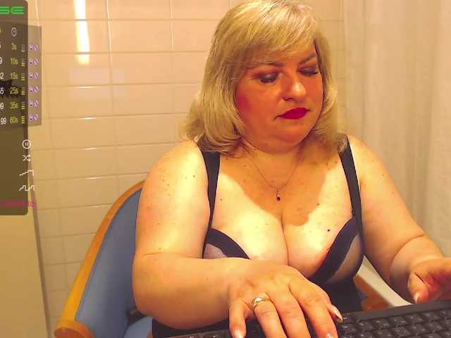 Zrzuty ekranu transmisji _SmileMila_