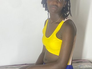 Erotyczny czat wideo Smilingbeibylove