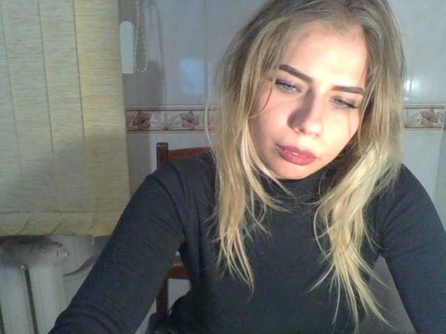 Zrzuty ekranu transmisji SmithMarilyn