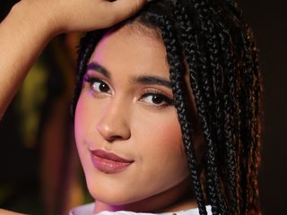 Erotyczny czat wideo SoffiaMiller