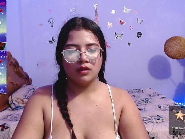 Zrzuty ekranu transmisji Sofhycute