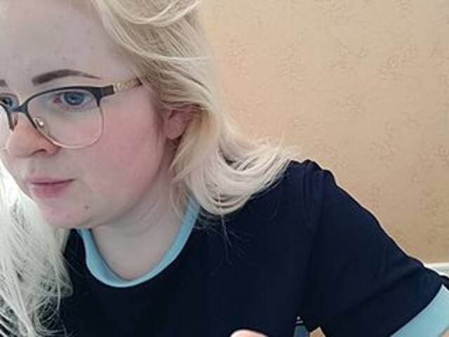 Zrzuty ekranu transmisji SofiaWilson23