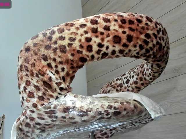 Zrzuty ekranu transmisji sofy_dirtyHot