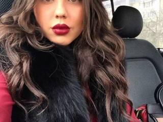 Erotyczny czat wideo SoMaroonBella