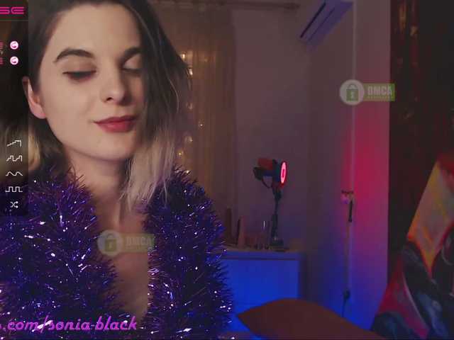 Zrzuty ekranu transmisji Sonia-Black