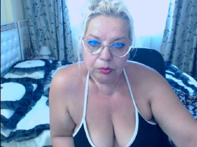 Zdjęcia SonyaHotMilf #BLONDE#MATURE#FEET##PUSSY#ASS#MAKE ME HAPPY WITH YOUR TIPS!!